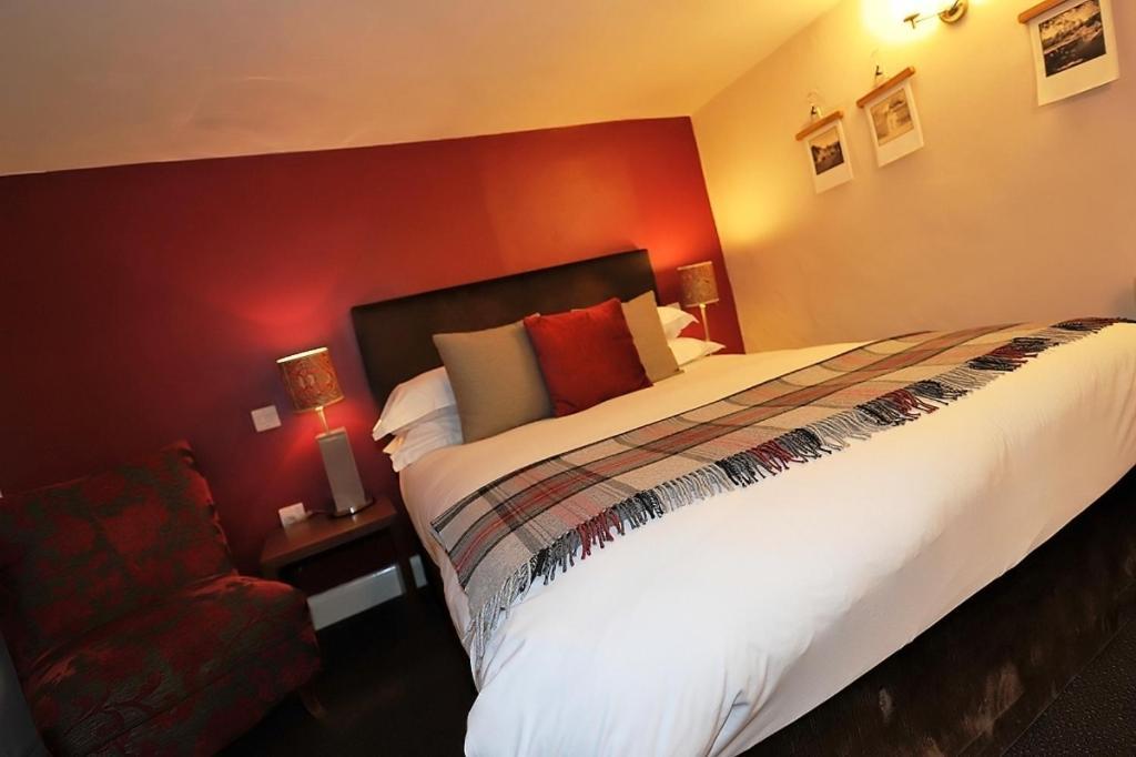 The Frogmill Hotel Shipton  Rum bild