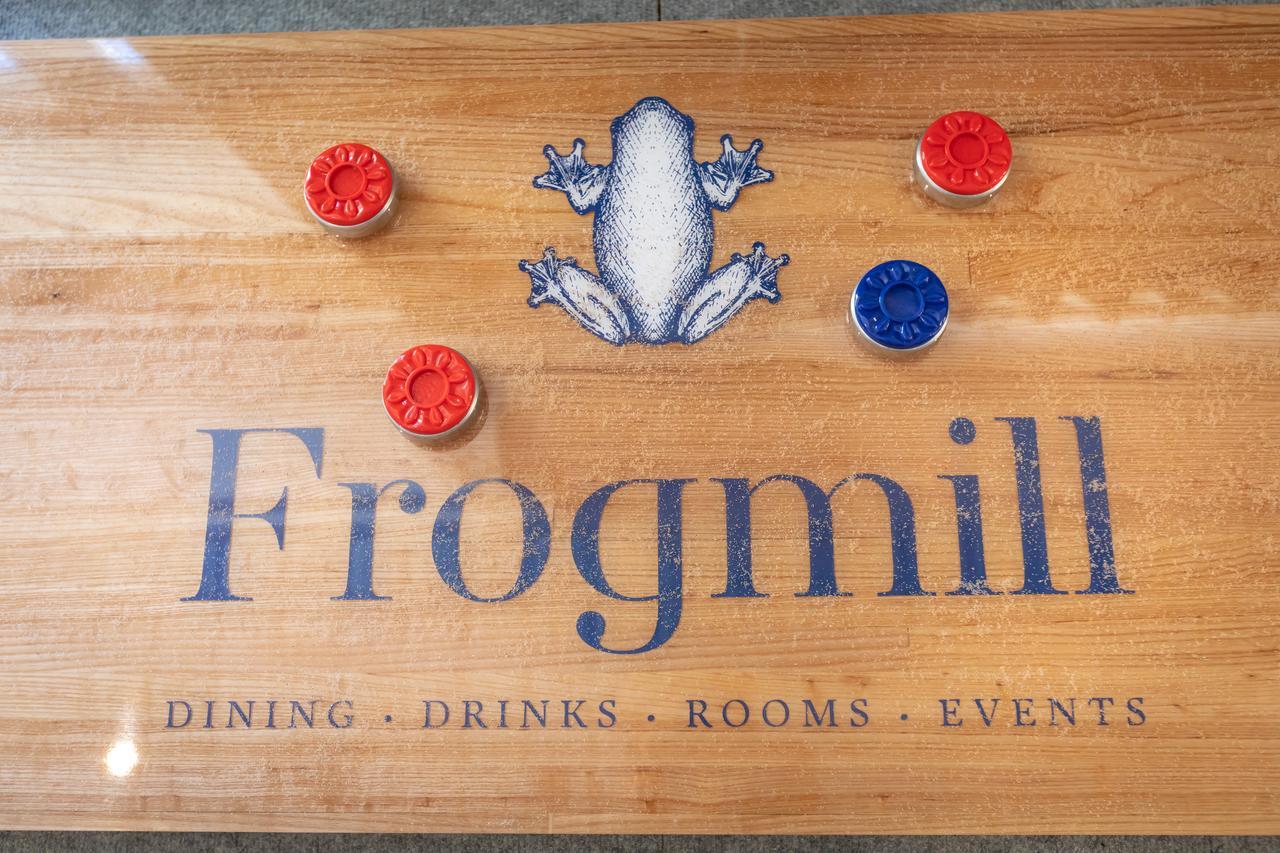 The Frogmill Hotel Shipton  Exteriör bild